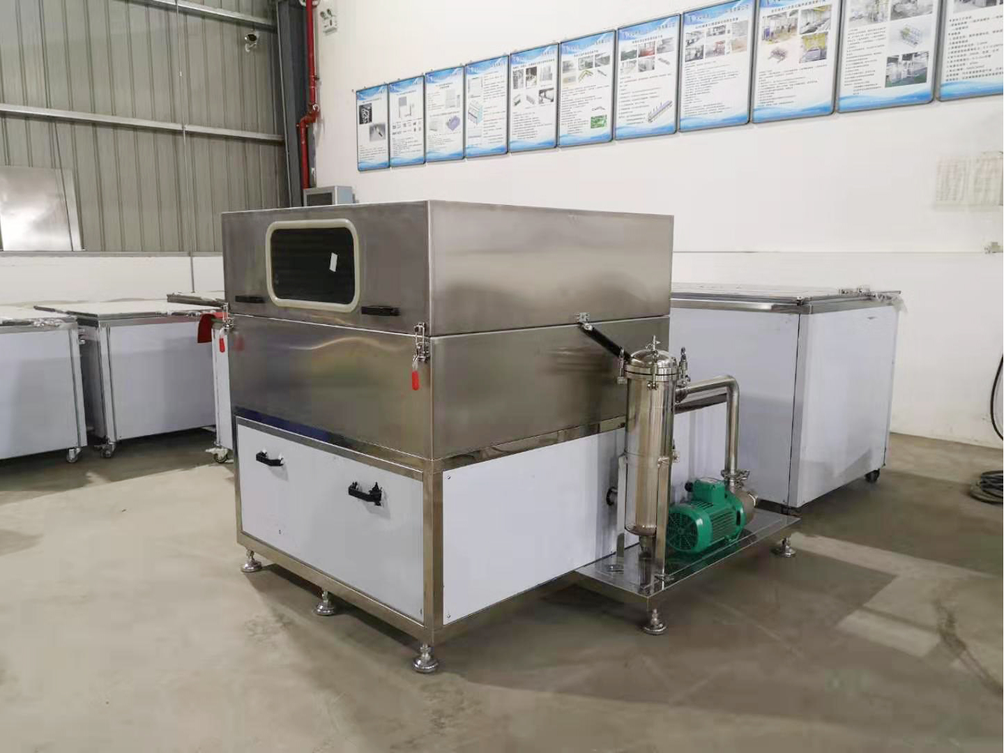 中型旋转喷淋(图4) 中型旋转喷淋(图4)